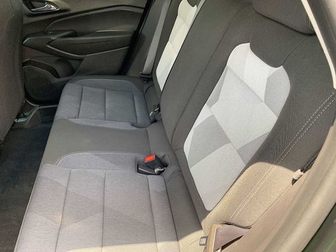 Certified 2024 Chevrolet Trax LS w/ LS Convenience Package FWD image 21