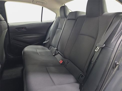 Certified 2025 Toyota Corolla LE image 11