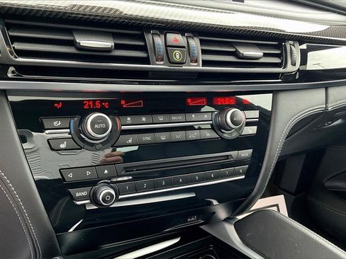 Used 2018 BMW X6 M image 15