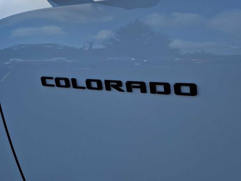 Used 2023 Chevrolet Colorado Trail Boss w/ Technology Package AWD/4WD image 28