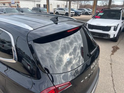 Certified 2022 Kia Telluride EX w/ EX Premium Package image 37