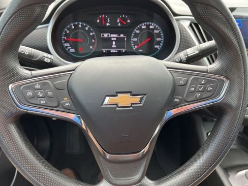 Used 2024 Chevrolet Malibu LT image 35