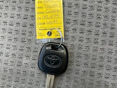Used 2005 Toyota Corolla CE w/ All Weather Guard Pkg FWD image 24