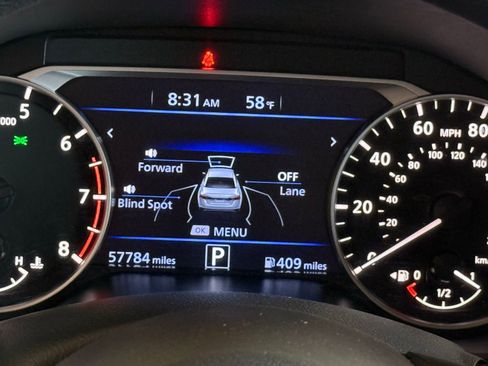 Used 2024 Nissan Altima 2.5 SV image 5