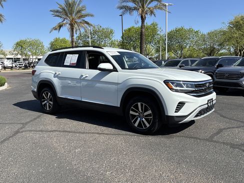 Used 2023 Volkswagen Atlas SE image 6