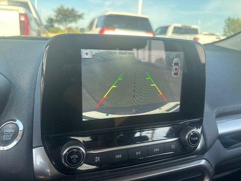 Used 2018 Ford EcoSport SE FWD image 17