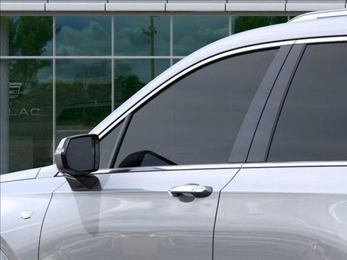 New 2025 Cadillac XT6 Premium Luxury image 12