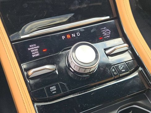 Certified 2023 Jeep Grand Cherokee L Summit AWD/4WD image 16