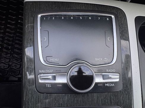 Used 2018 Audi Q7 3.0T image 26