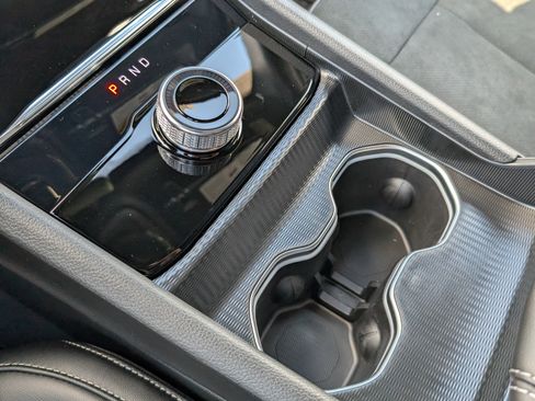 New 2025 Jeep Grand Cherokee L Altitude AWD/4WD image 17