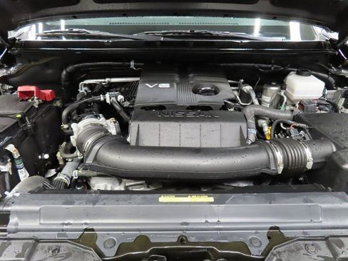 Used 2023 Nissan Frontier PRO-4X image 26