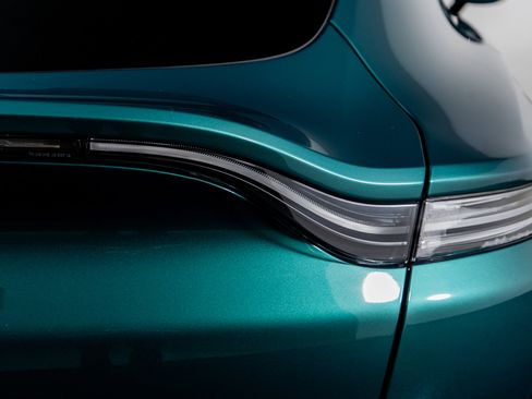 Used 2023 Aston Martin DBX 707 image 13