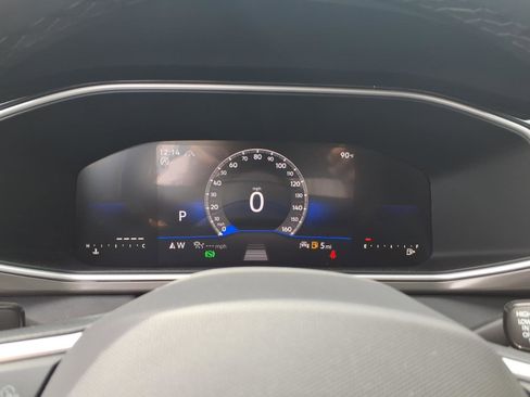 New 2026 Volkswagen Taos SE AWD/4WD image 12