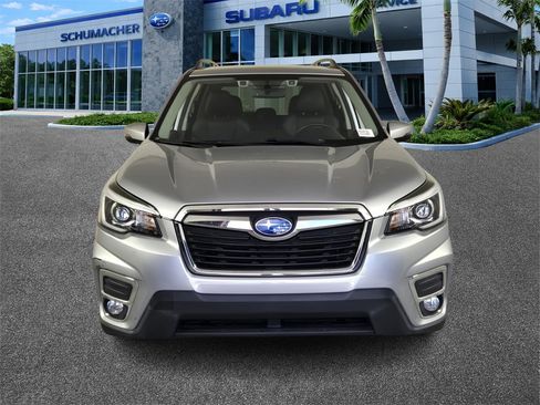 Certified 2020 Subaru Forester Limited image 2