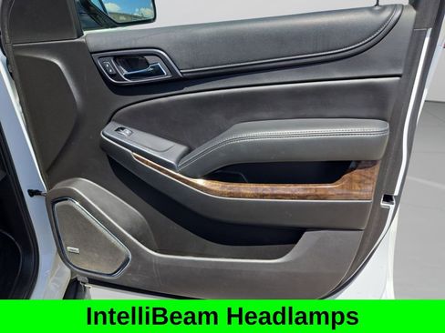 Used 2018 Chevrolet Tahoe LT image 16