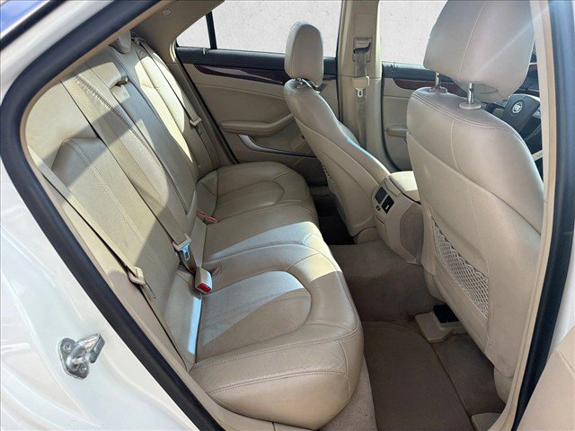 Used 2011 Cadillac CTS Luxury RWD image 22