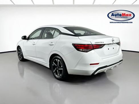 Used 2024 Nissan Sentra SV image 5