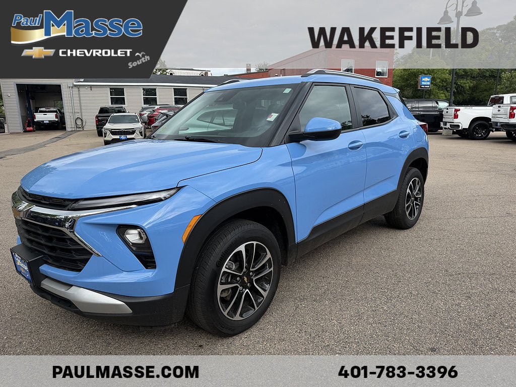 Certified 2024 Chevrolet TrailBlazer LT w/ LT Cold Weather Package AWD/4WD image 2