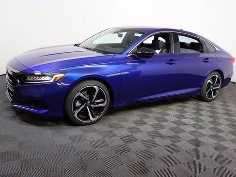 Used 2021 Honda Accord Sport image 3