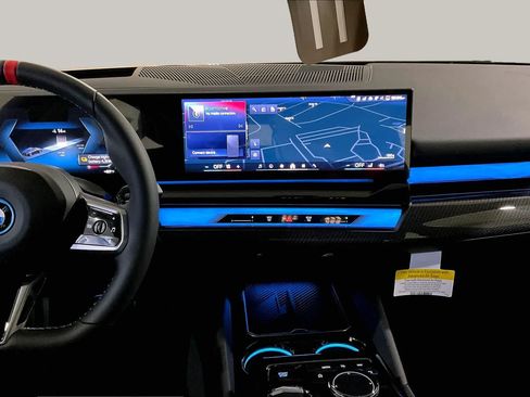 New 2026 BMW i5 M60 AWD/4WD image 8
