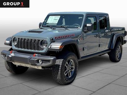 New 2025 Jeep Gladiator Mojave w/ Safety Group