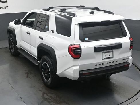 Used 2025 Toyota 4Runner TRD Off-Road Premium AWD/4WD image 42