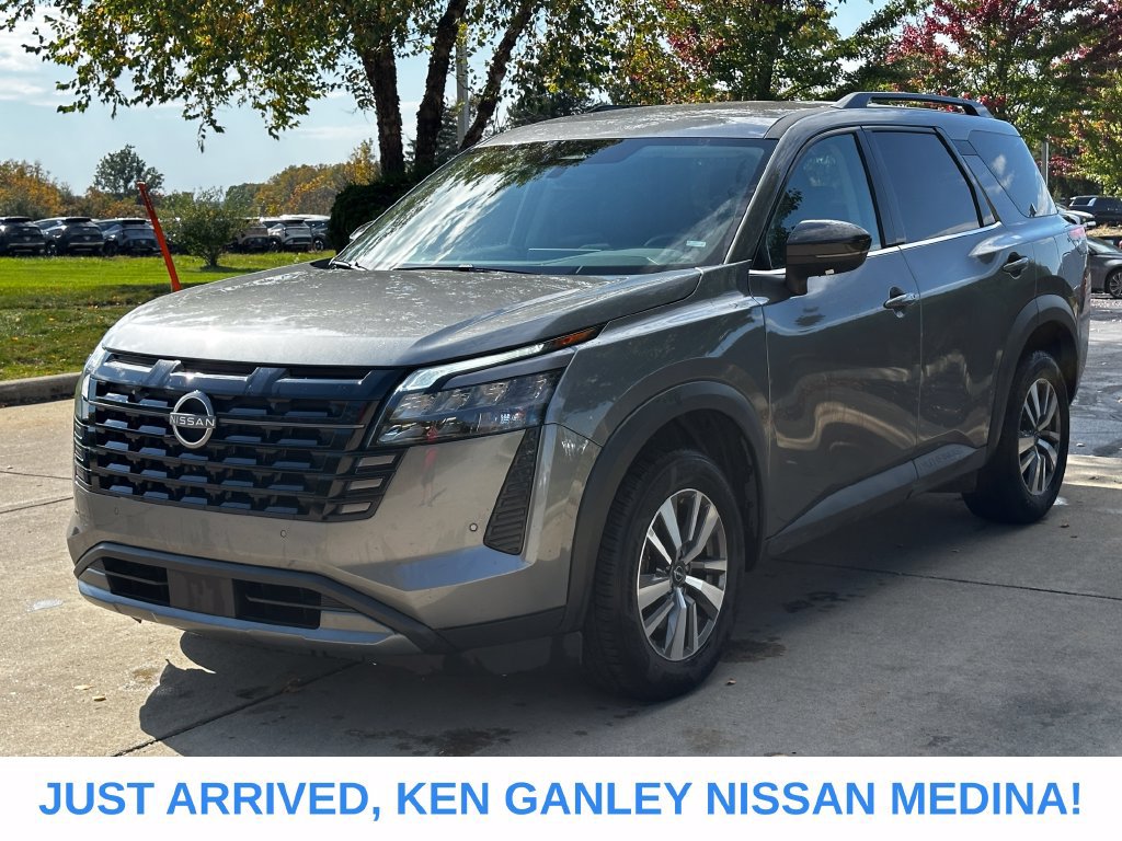 Certified 2026 Nissan Pathfinder SL AWD/4WD image 7