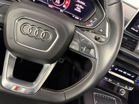 Used 2018 Audi SQ5 Prestige w/ Prestige Package AWD/4WD image 22