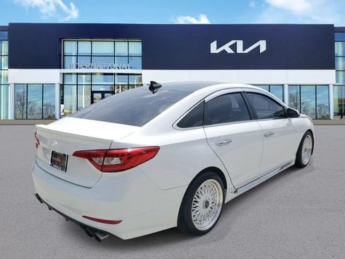 Used 2015 Hyundai Sonata Sport 2.0T FWD image 3