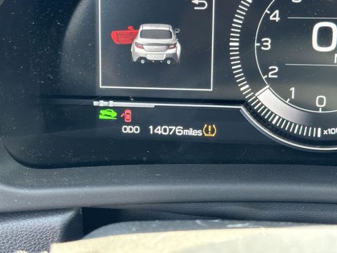 Used 2023 Toyota GR86 Premium image 14