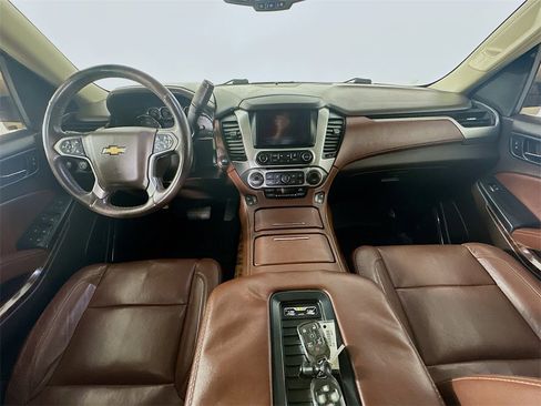 Used 2016 Chevrolet Suburban LTZ image 10