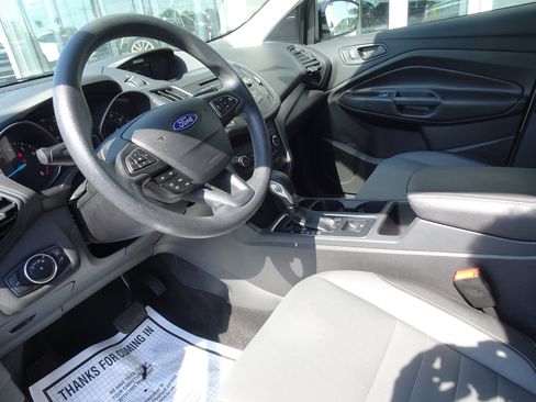 Used 2017 Ford Escape S FWD image 11