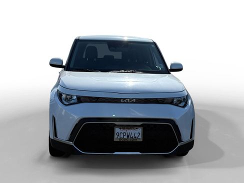 Used 2023 Kia Soul LX FWD image 8