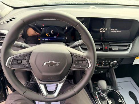 New 2026 Chevrolet TrailBlazer LT w/ Convenience Package AWD/4WD image 17