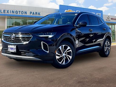 Used 2021 Buick Envision Essence image 2