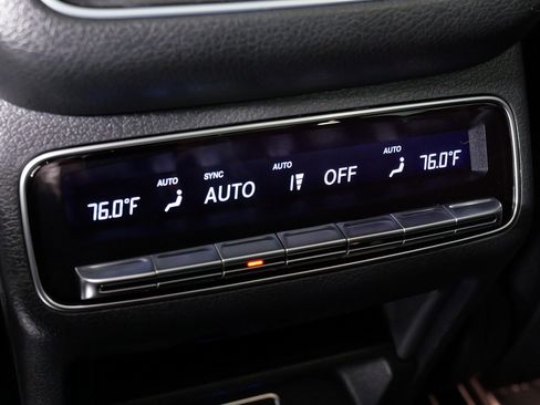 Used 2025 Mercedes-Benz GLS 450 4MATIC image 44