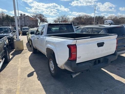 Used 2025 Toyota Tacoma SR image 6
