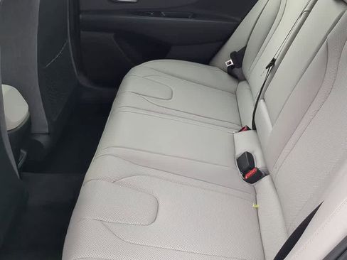 New 2026 Hyundai Elantra Limited image 21