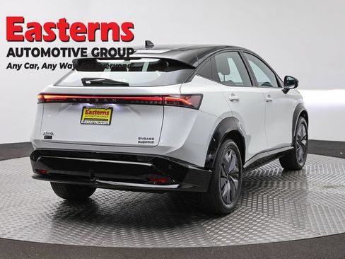 Used 2024 Nissan Ariya AWD image 5