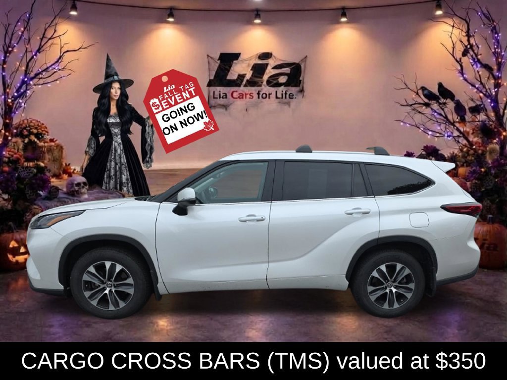 Used 2023 Toyota Highlander XLE AWD/4WD image 6