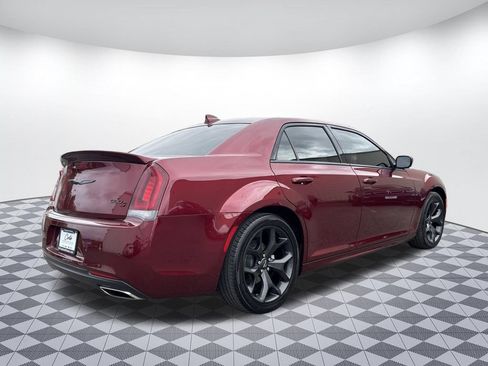 Used 2021 Chrysler 300 S w/ S Model Appearance Package RWD image 7