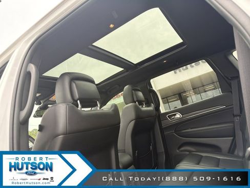 Used 2021 Jeep Grand Cherokee Limited w/ Luxury Group II RWD image 17