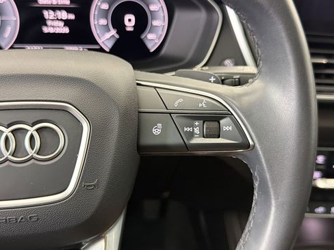 Certified 2024 Audi Q5 e Premium Plus AWD/4WD image 29
