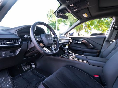 Certified 2025 Acura ADX A-Spec AWD/4WD image 7