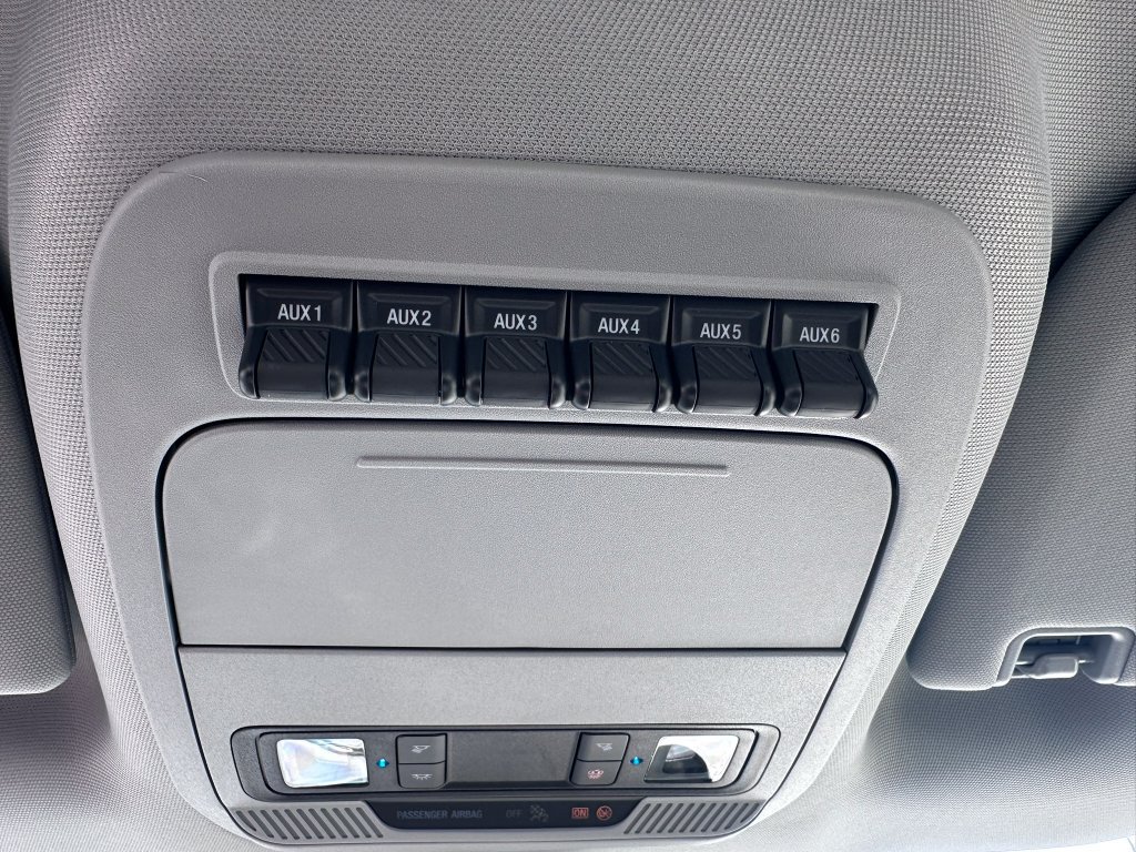 New 2024 Ford F550 4x4 Regular Cab Super Duty image 25