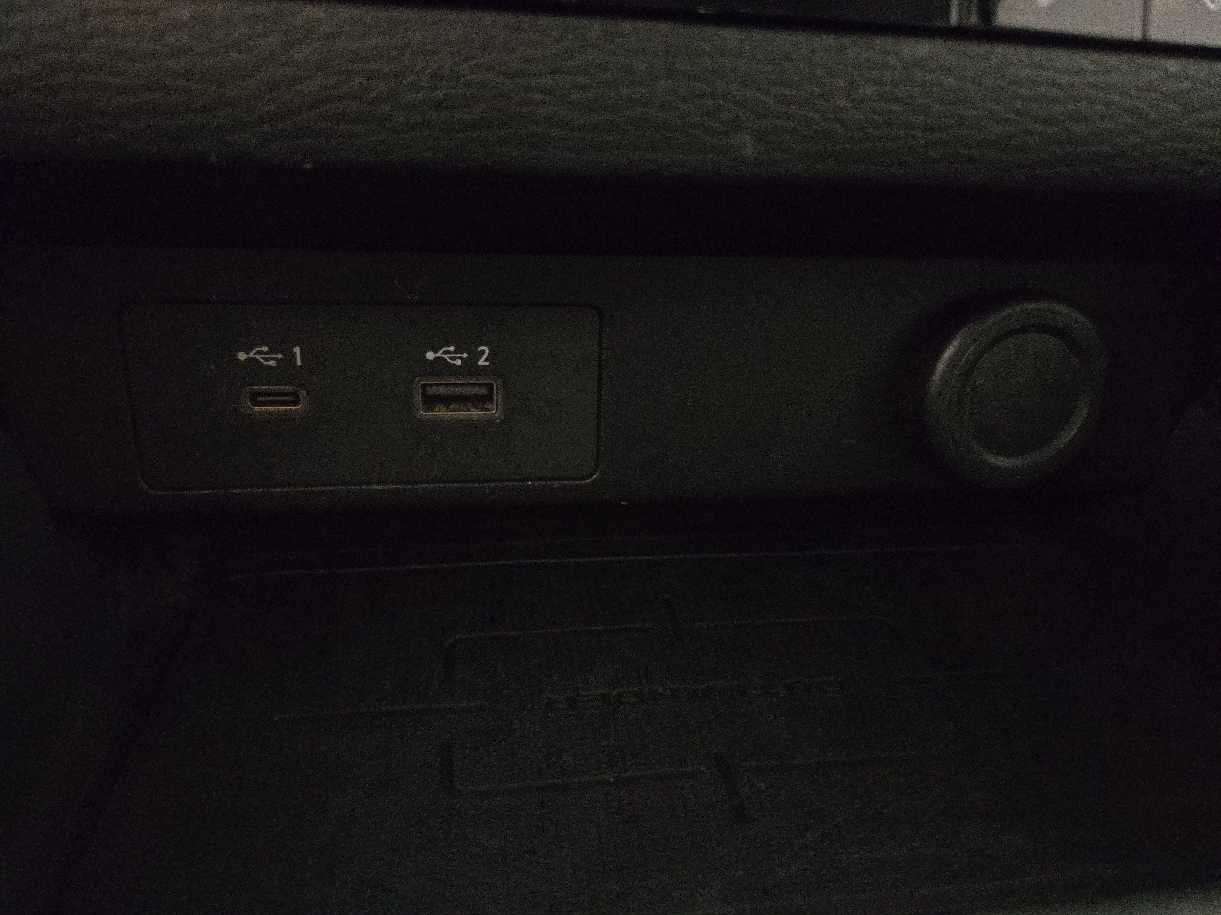 Used 2023 Mitsubishi Outlander SE AWD/4WD image 28