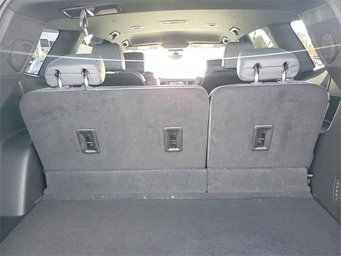 Used 2024 Buick Enclave Premium image 6