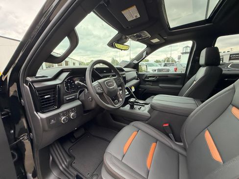 New 2026 GMC Sierra 1500 AT4 w/ AT4 Premium Package AWD/4WD image 11