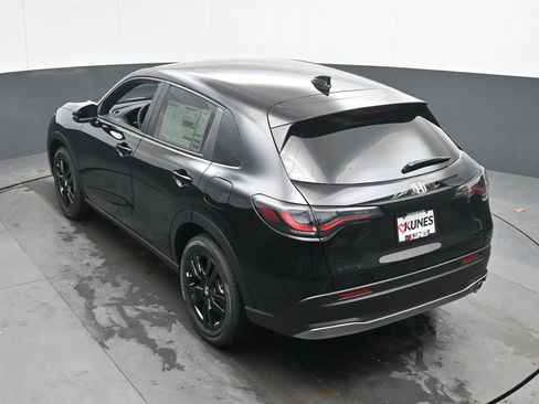 New 2026 Honda HR-V Sport image 32
