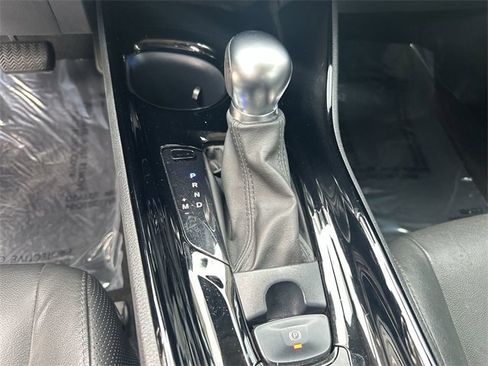 Used 2021 Toyota C-HR Limited image 23
